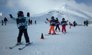 Cours collectif de ski avec Evolution 2