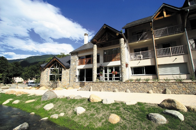 Tourist residences