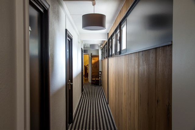 HOTEL MIR - COULOIR 1ER ETAGE
