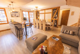 230 232 lerioumajou salon 2 web
