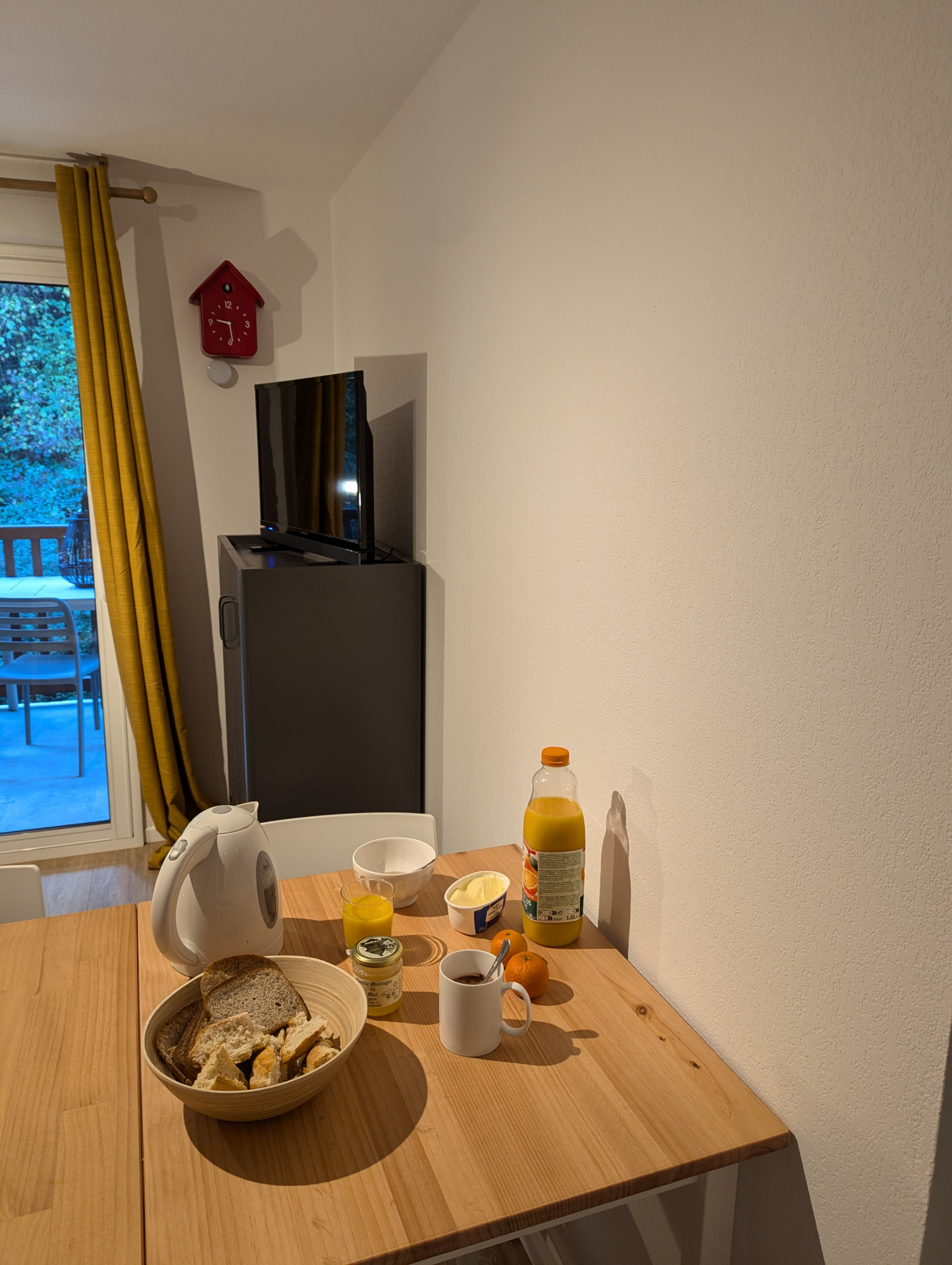 10-table-repas-8200134