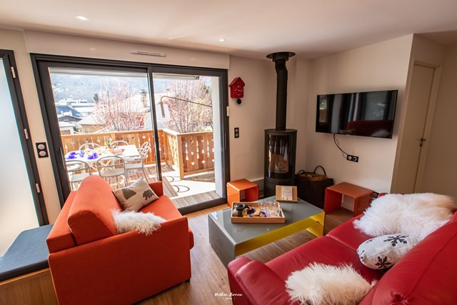 BRUN Chalet Cosy @Birrien salon WEB