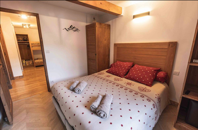 LARDET Cami Real 230 CHAMBRE 4