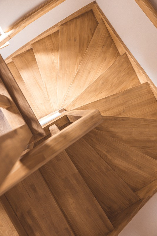 Les Hauts de St Lary Consaterre web escalier