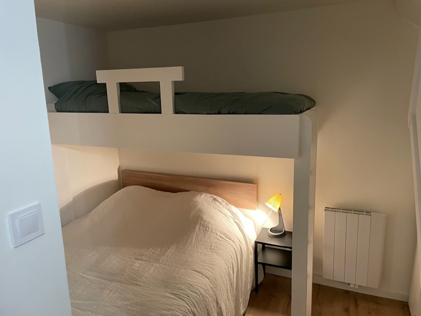 RAGARU Pré Guignan III 33 chambre 1