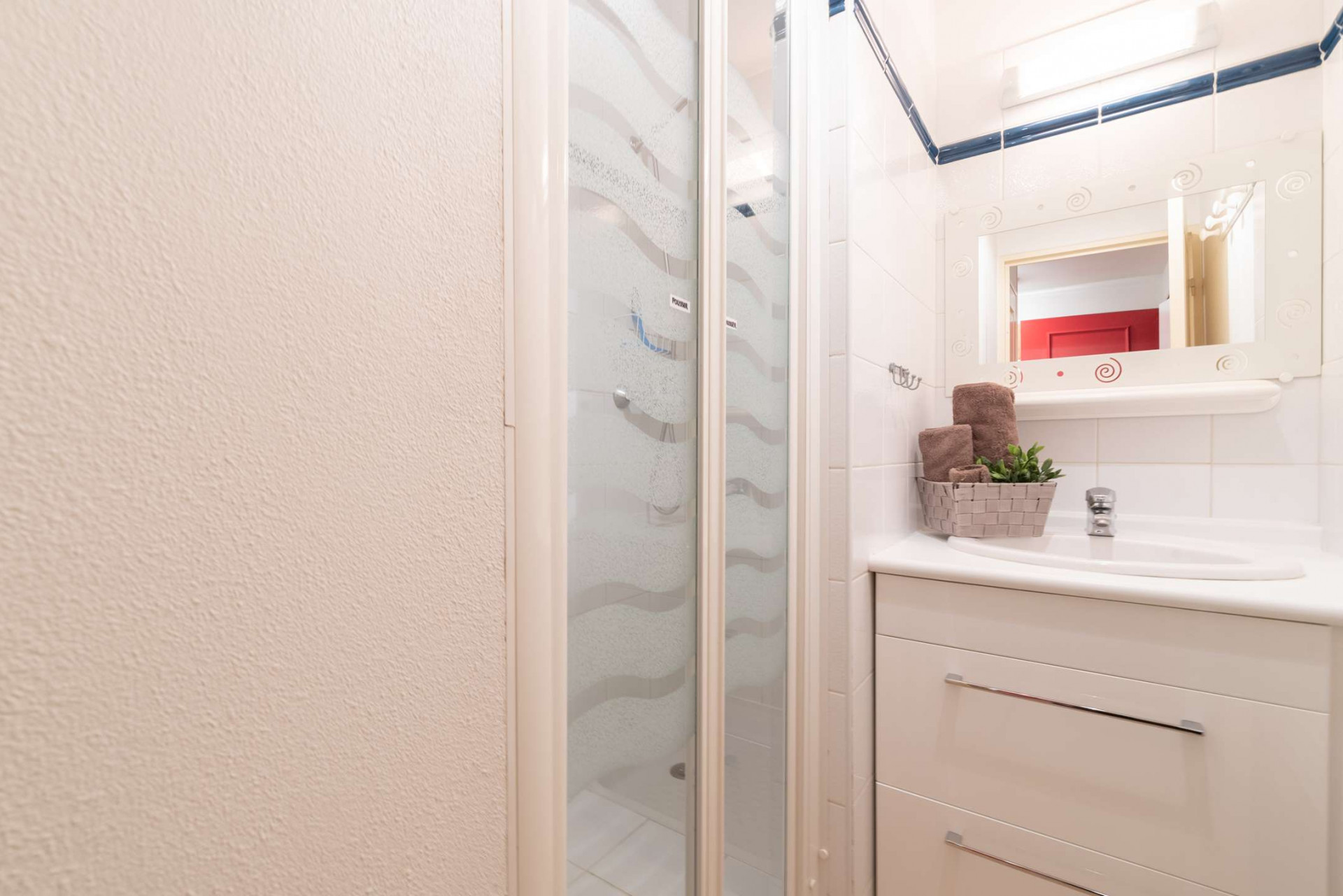 _clients_106517002_photos_103g_8220739 _clients_106517002_photos_103g_8220739