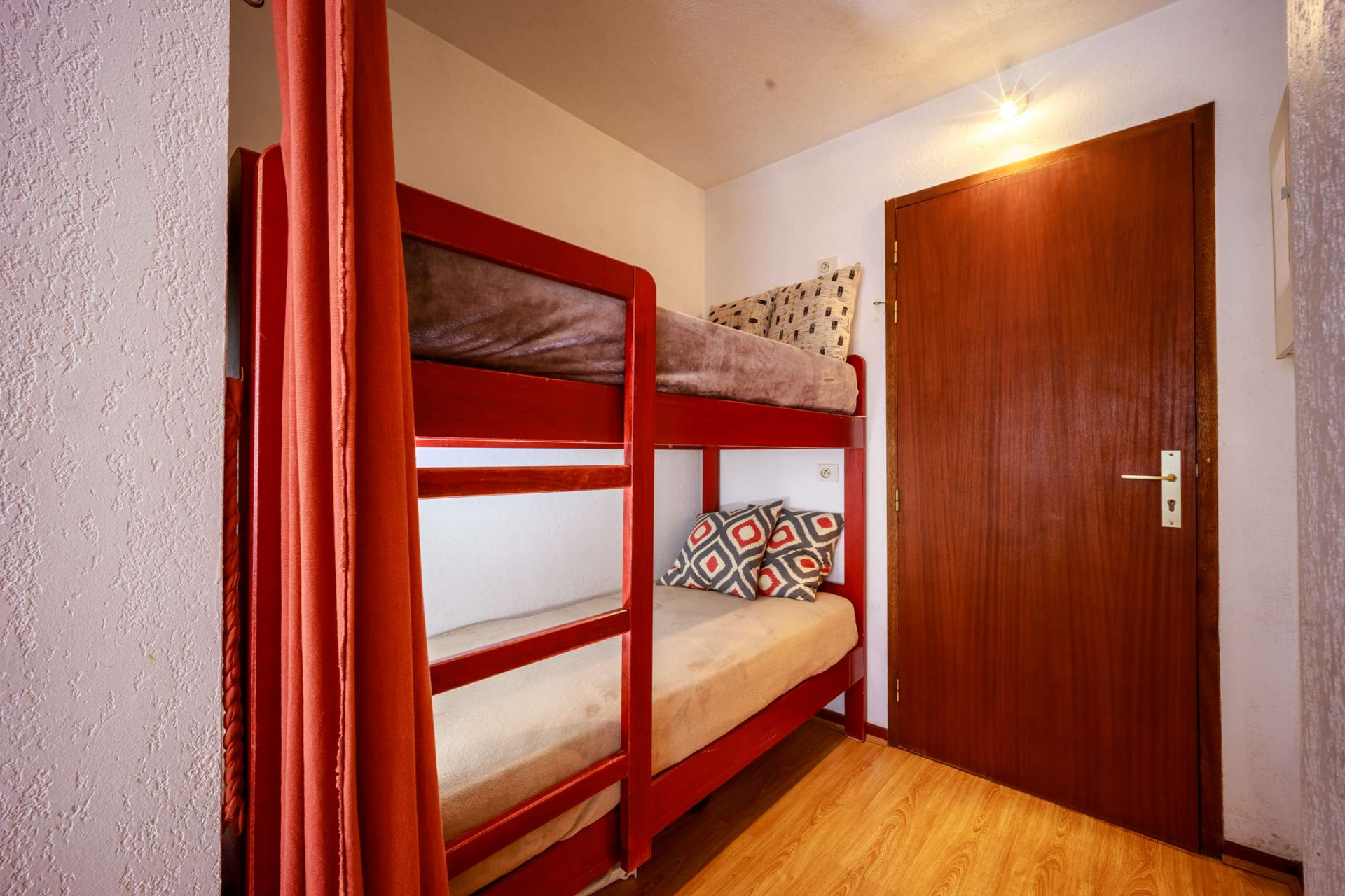 _clients_106517002_photos_104e_7769592