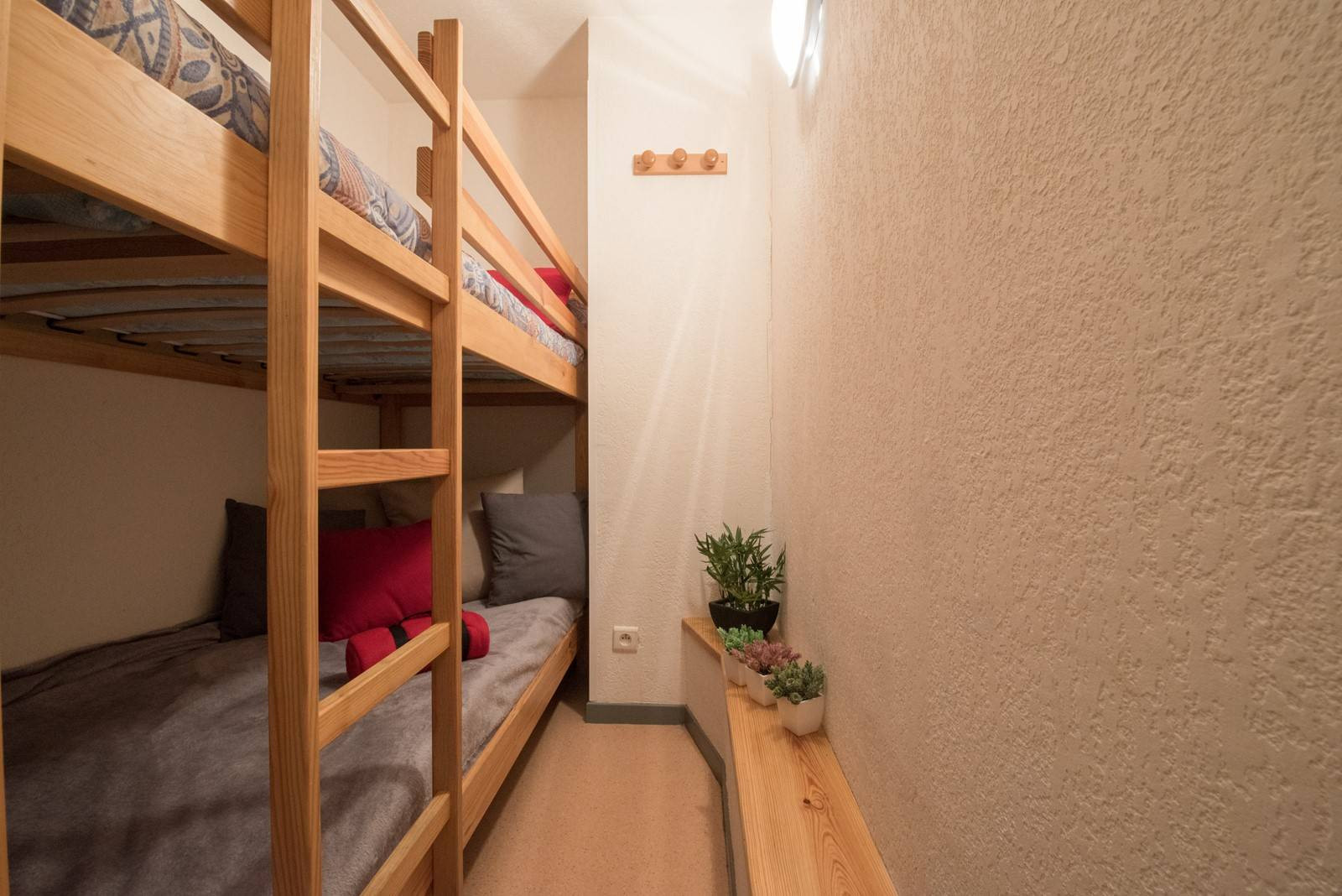 _clients_106517002_photos_159g_8533630 _clients_106517002_photos_159g_8533630