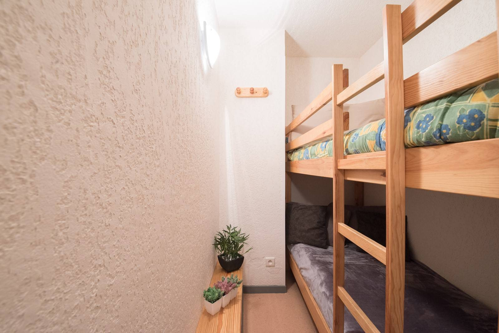 _clients_106517002_photos_160h_7964878