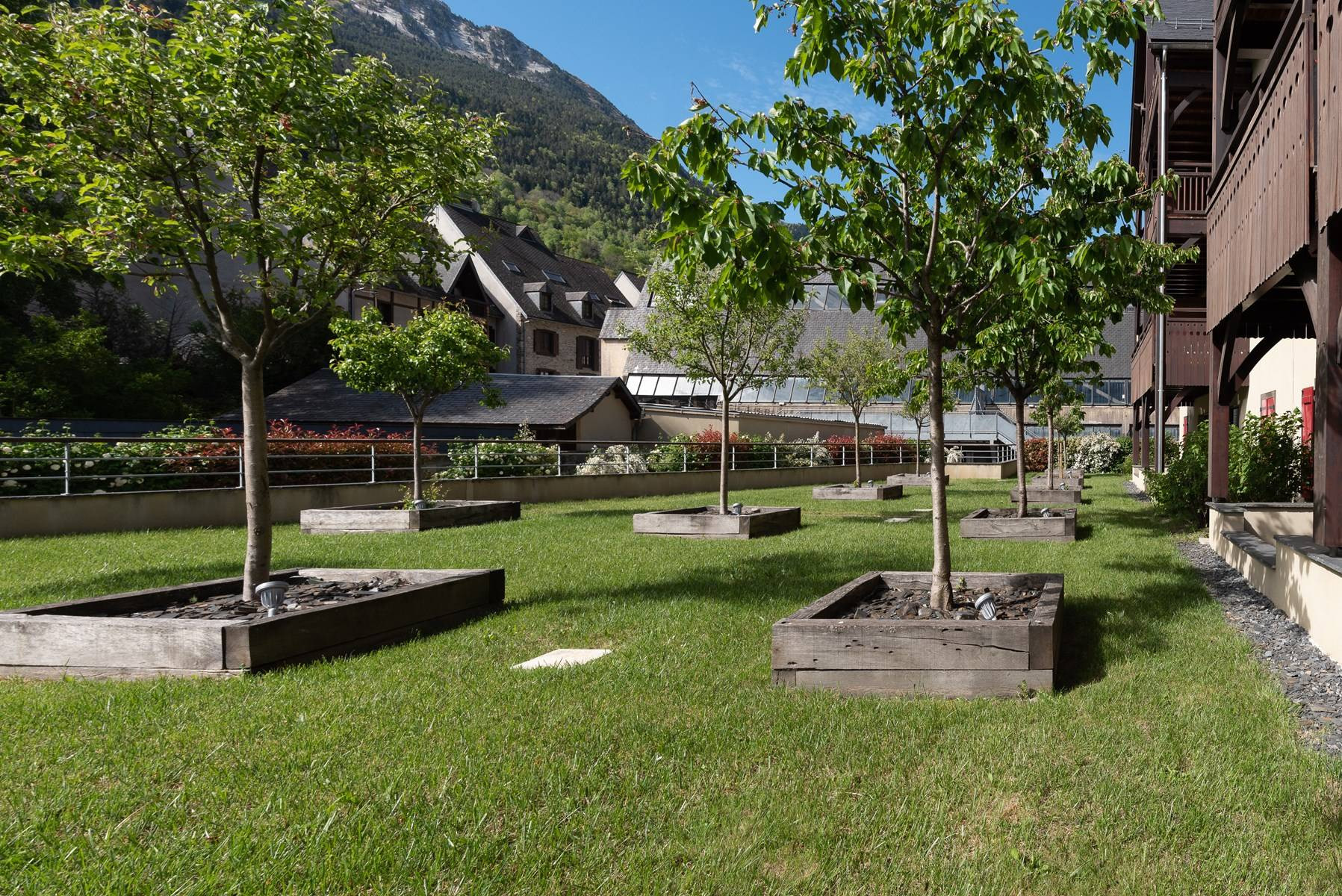 _clients_106517002_photos_168p_8371628