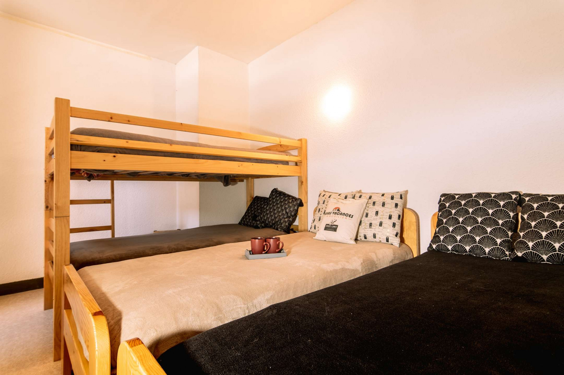 _clients_106517002_photos_21h_7722100 _clients_106517002_photos_21h_7722100