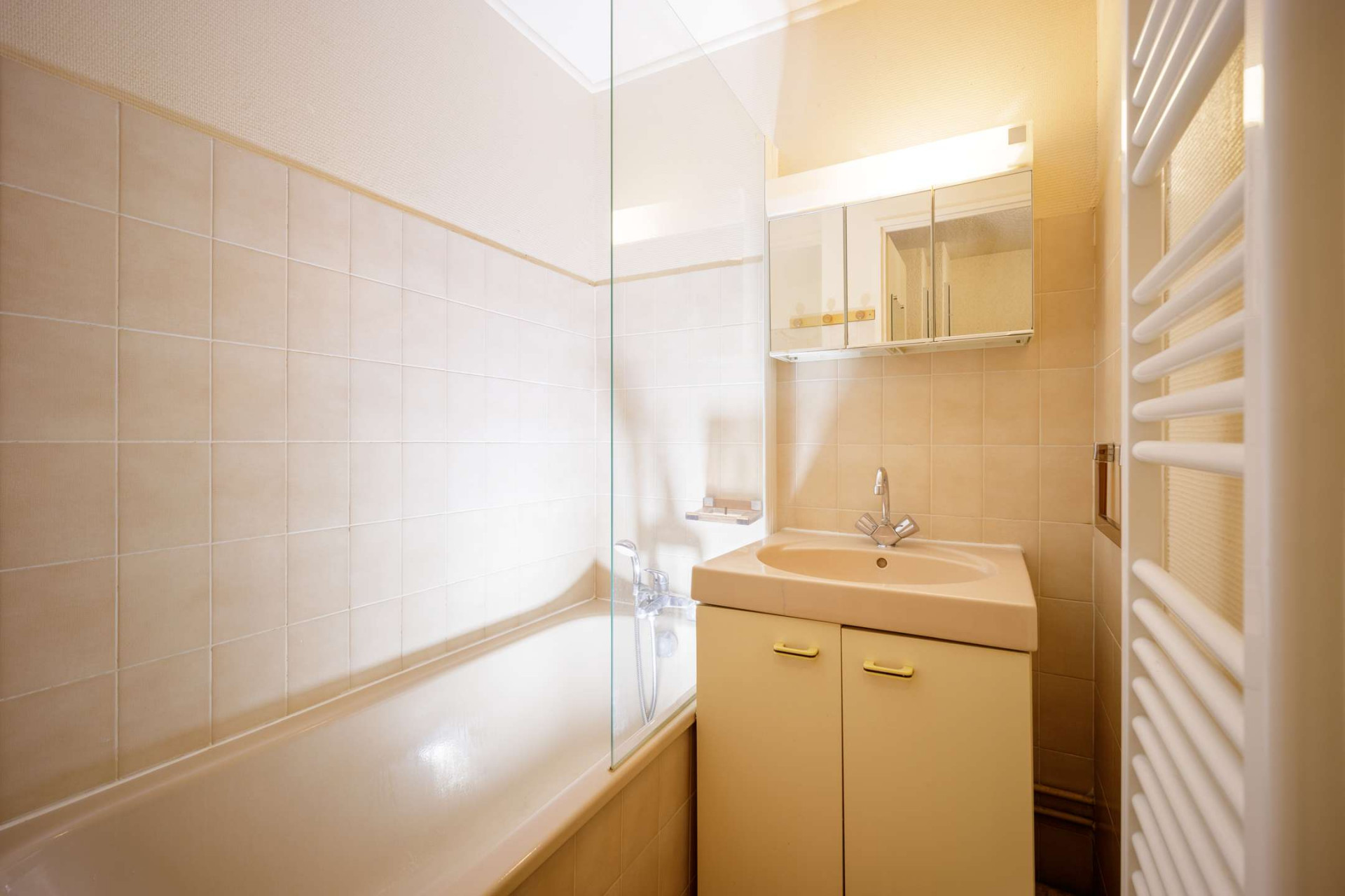 _clients_106517002_photos_220g_8605890 _clients_106517002_photos_220g_8605890