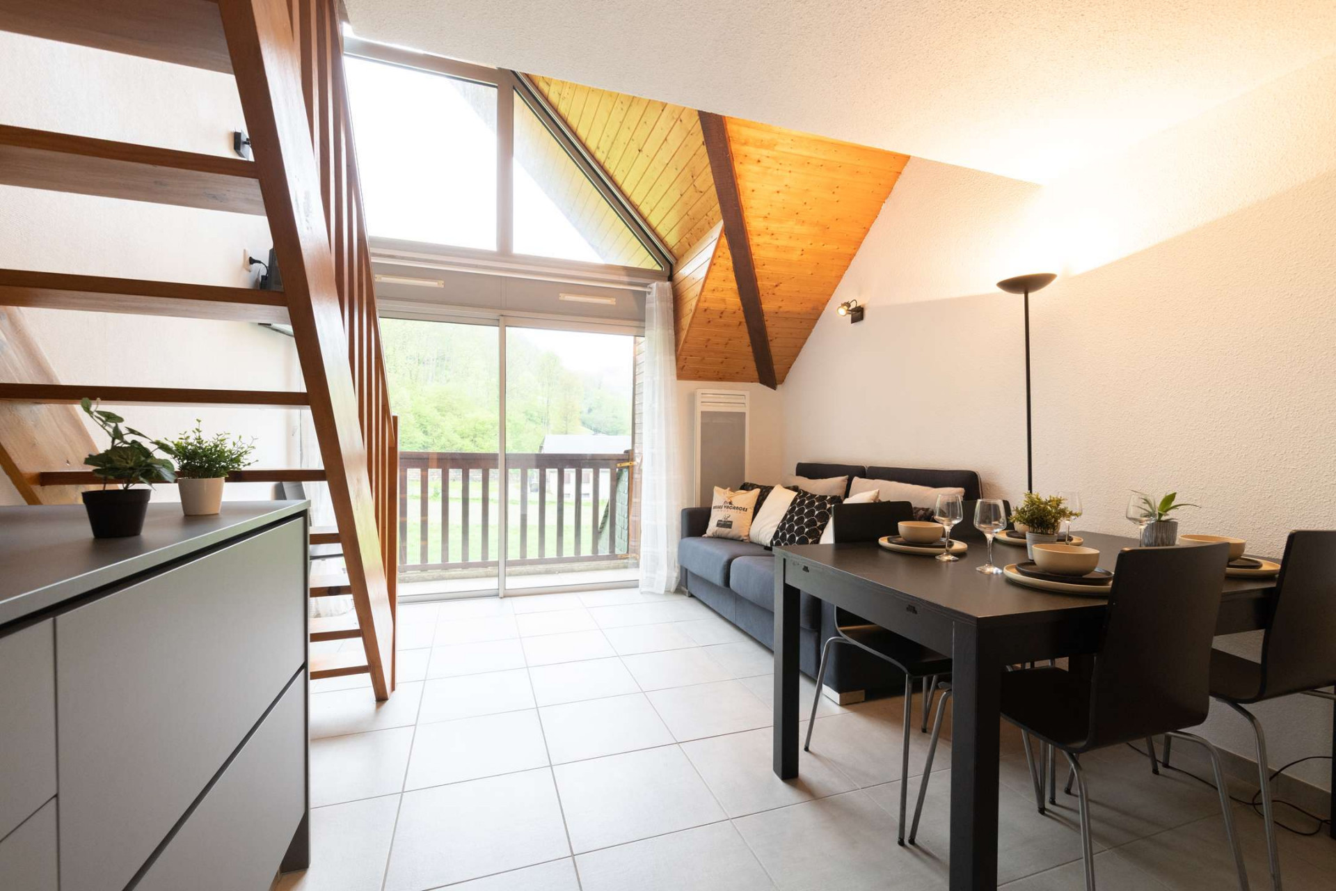 _clients_106517002_photos_23b_8377802