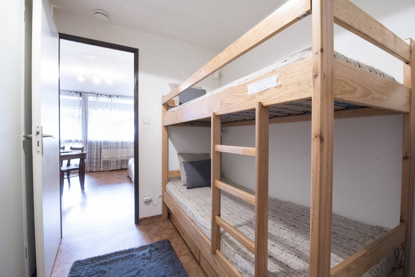 _clients_106517002_photos_25f_7854489