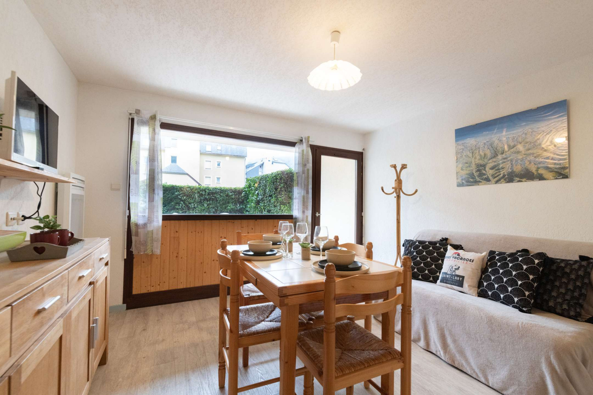 _clients_106517002_photos_32b_8426190