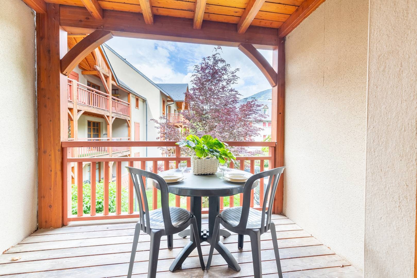 _clients_106517002_photos_355h_8462405