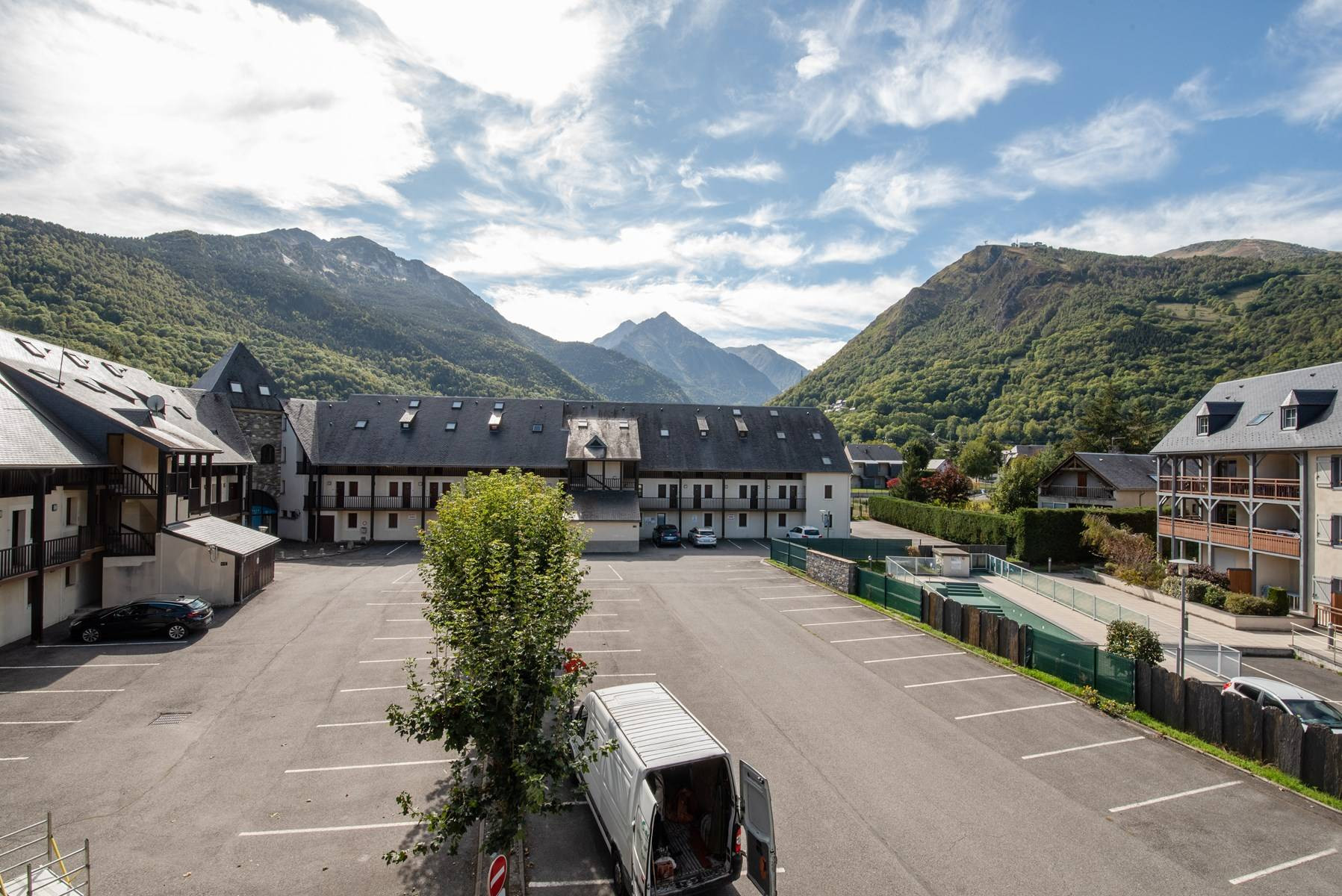 _clients_106517002_photos_359m_8179029