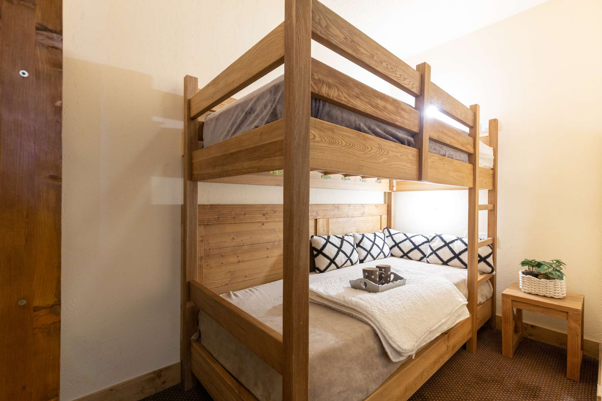 _clients_106517002_photos_486l_8565211