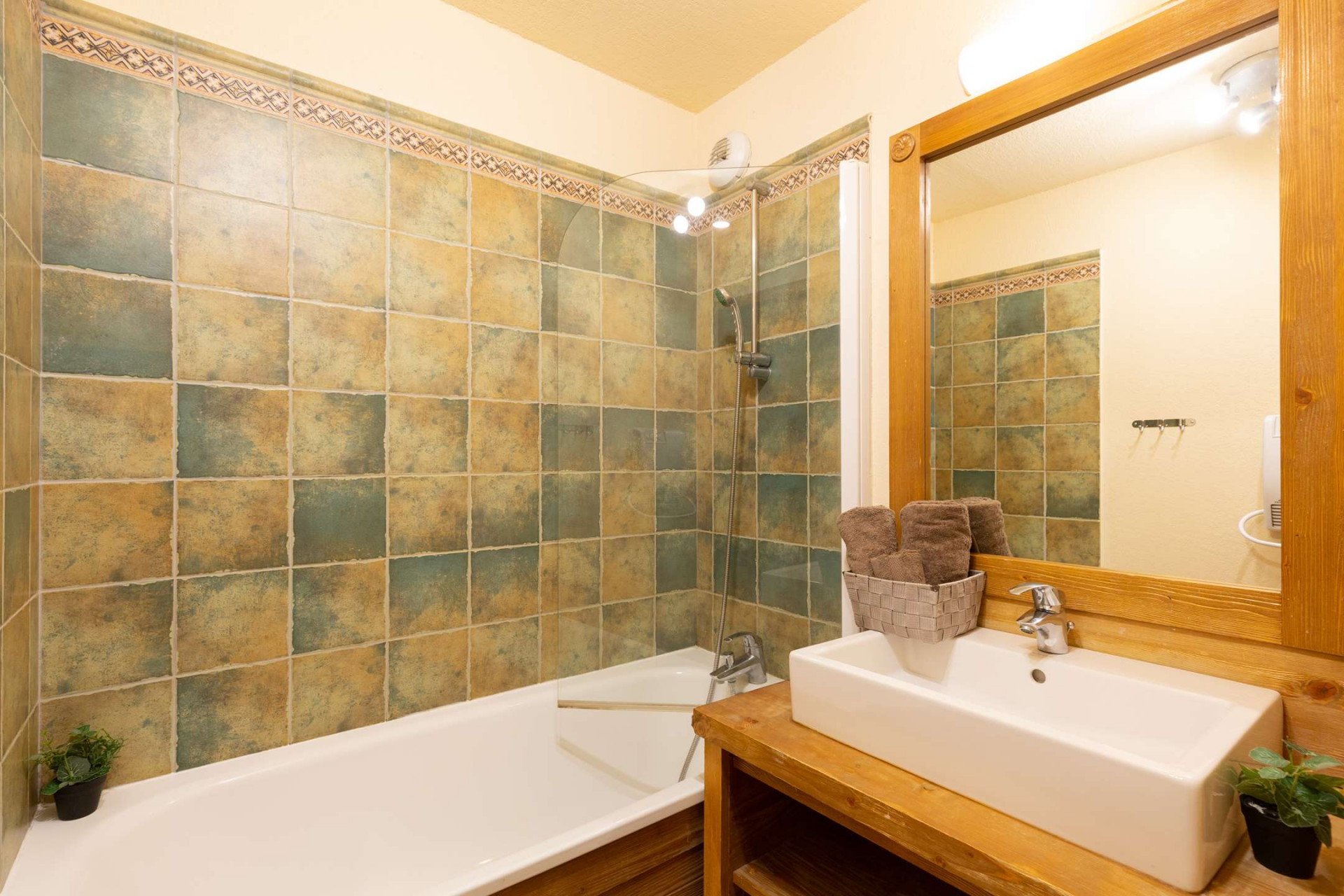 _clients_106517002_photos_492f_7556489