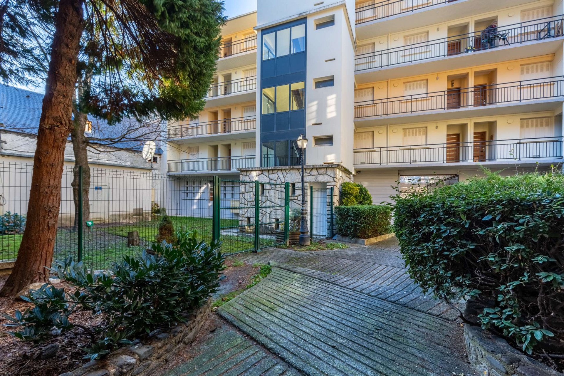 _clients_106517002_photos_549j_7670319 _clients_106517002_photos_549j_7670319