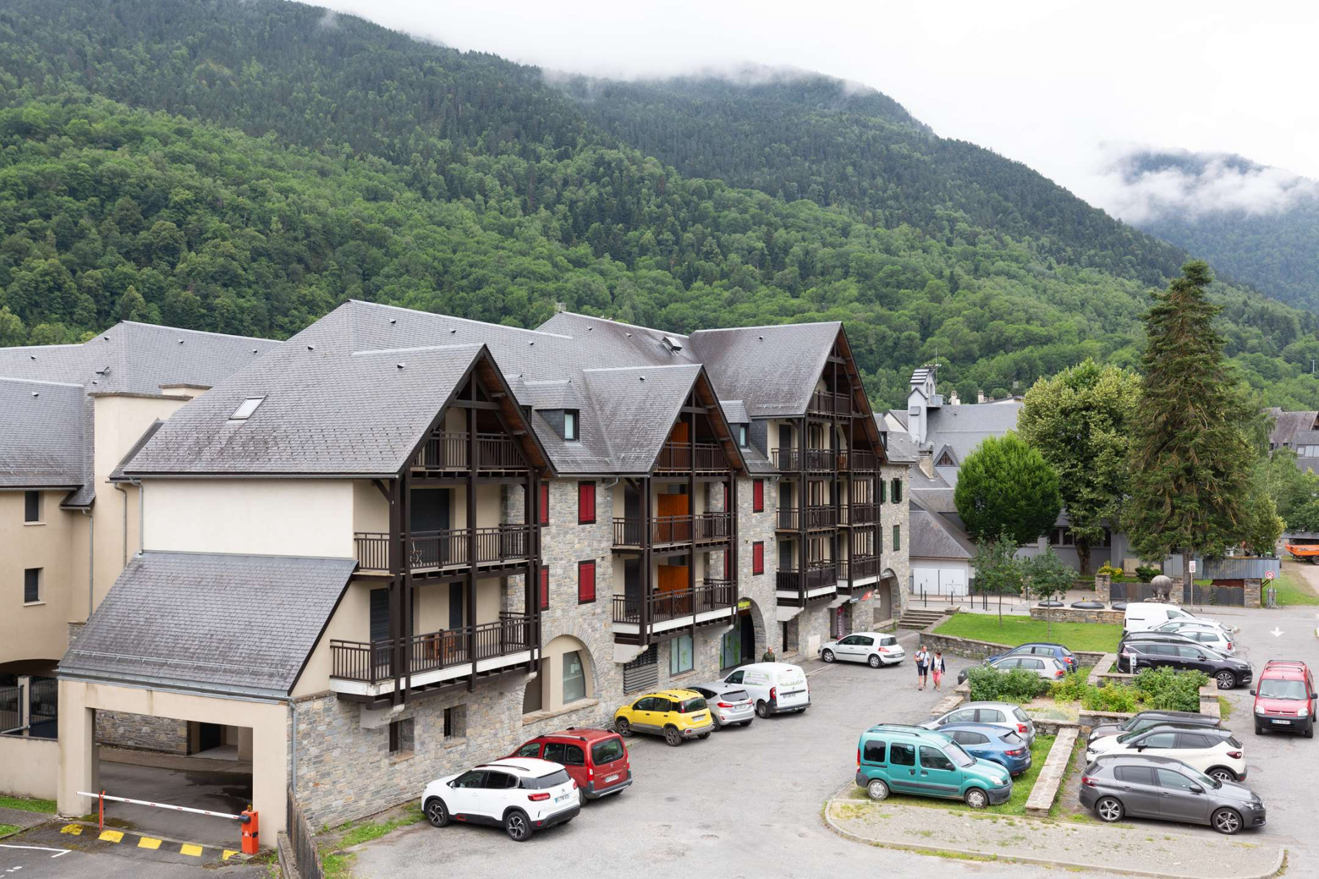 _clients_106517002_photos_563m_8565880 _clients_106517002_photos_563m_8565880