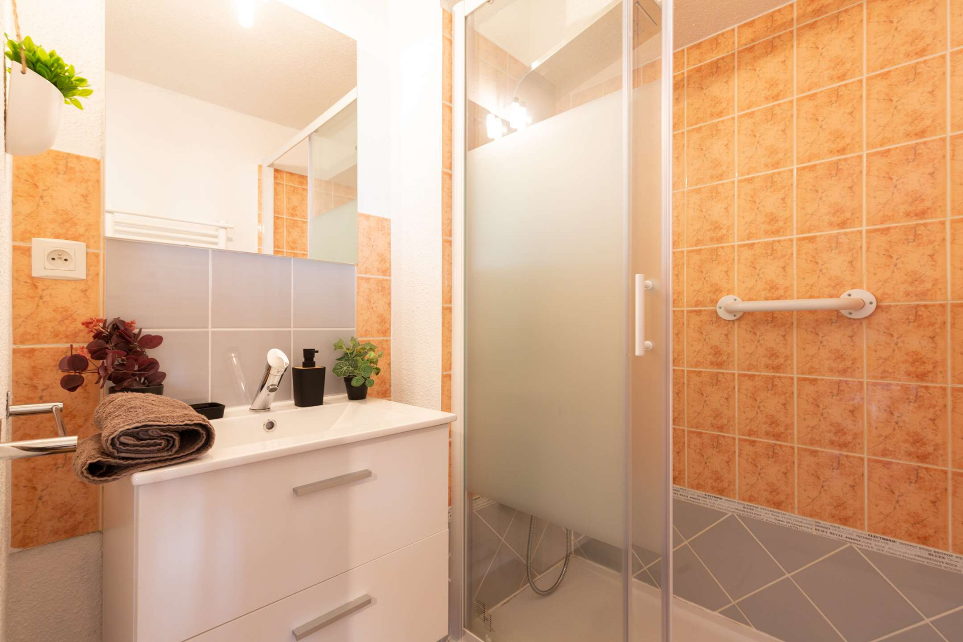 _clients_106517002_photos_575g_8482024 _clients_106517002_photos_575g_8482024