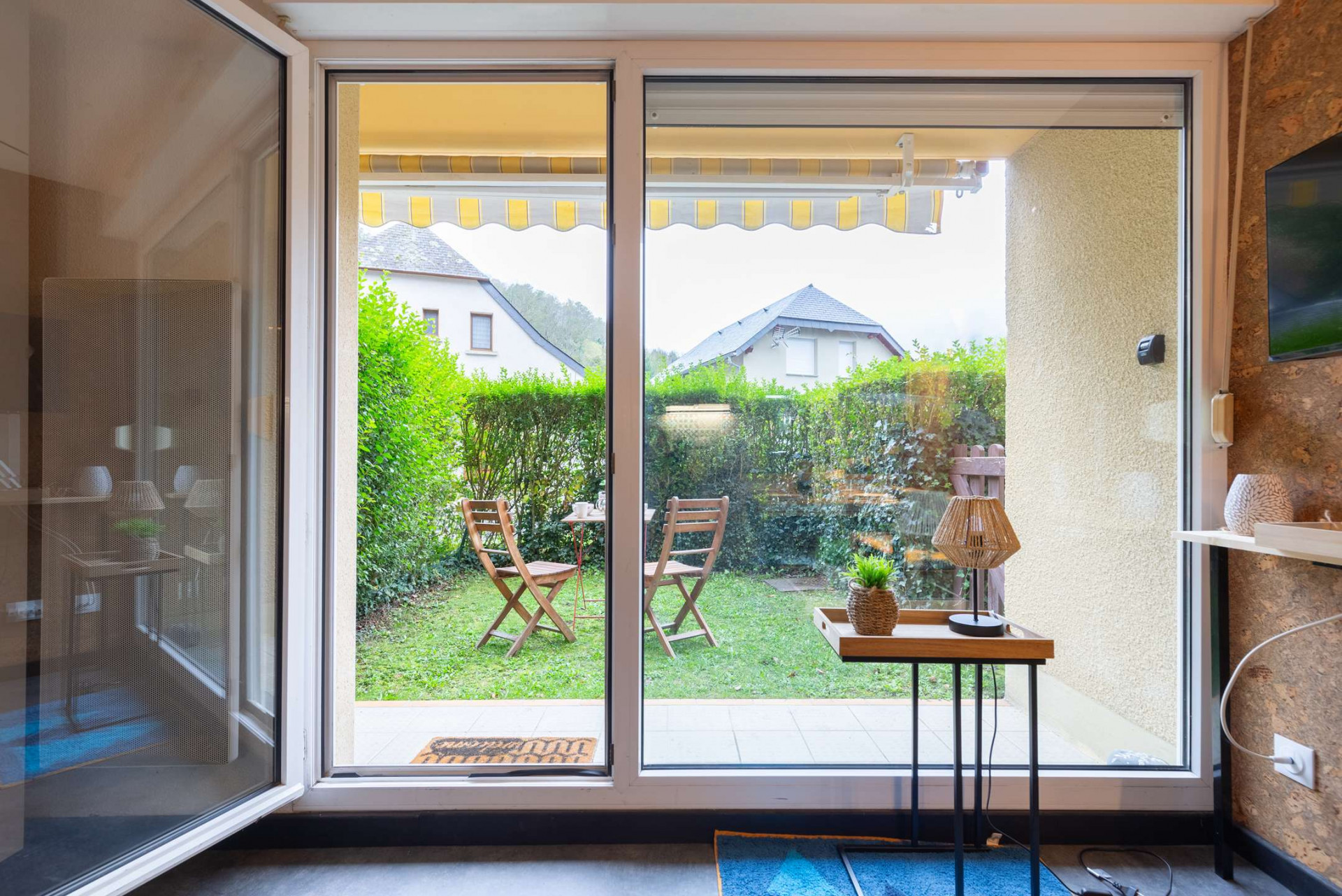 _clients_106517002_photos_593j_7894397 _clients_106517002_photos_593j_7894397