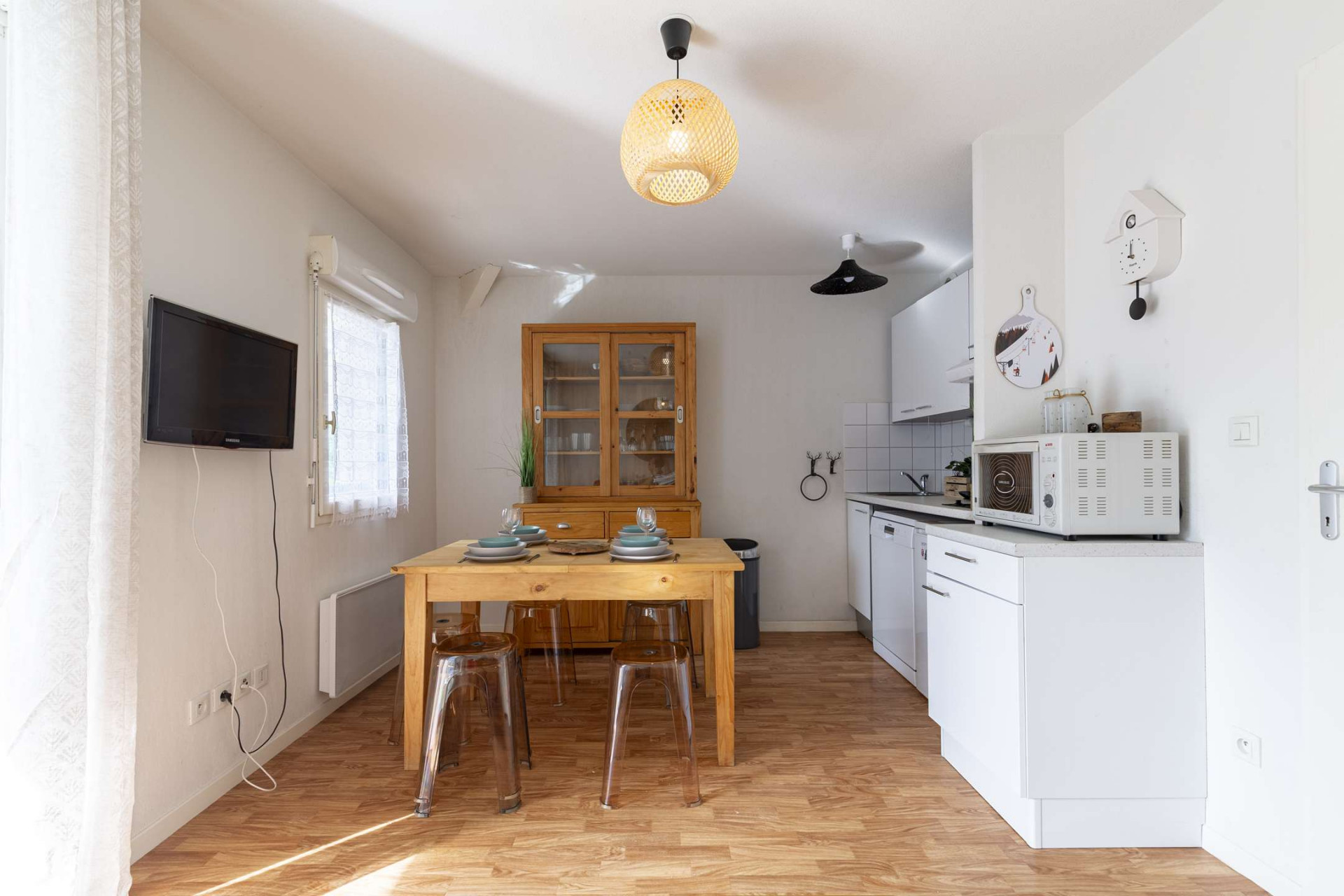 _clients_106517002_photos_624c_8602552