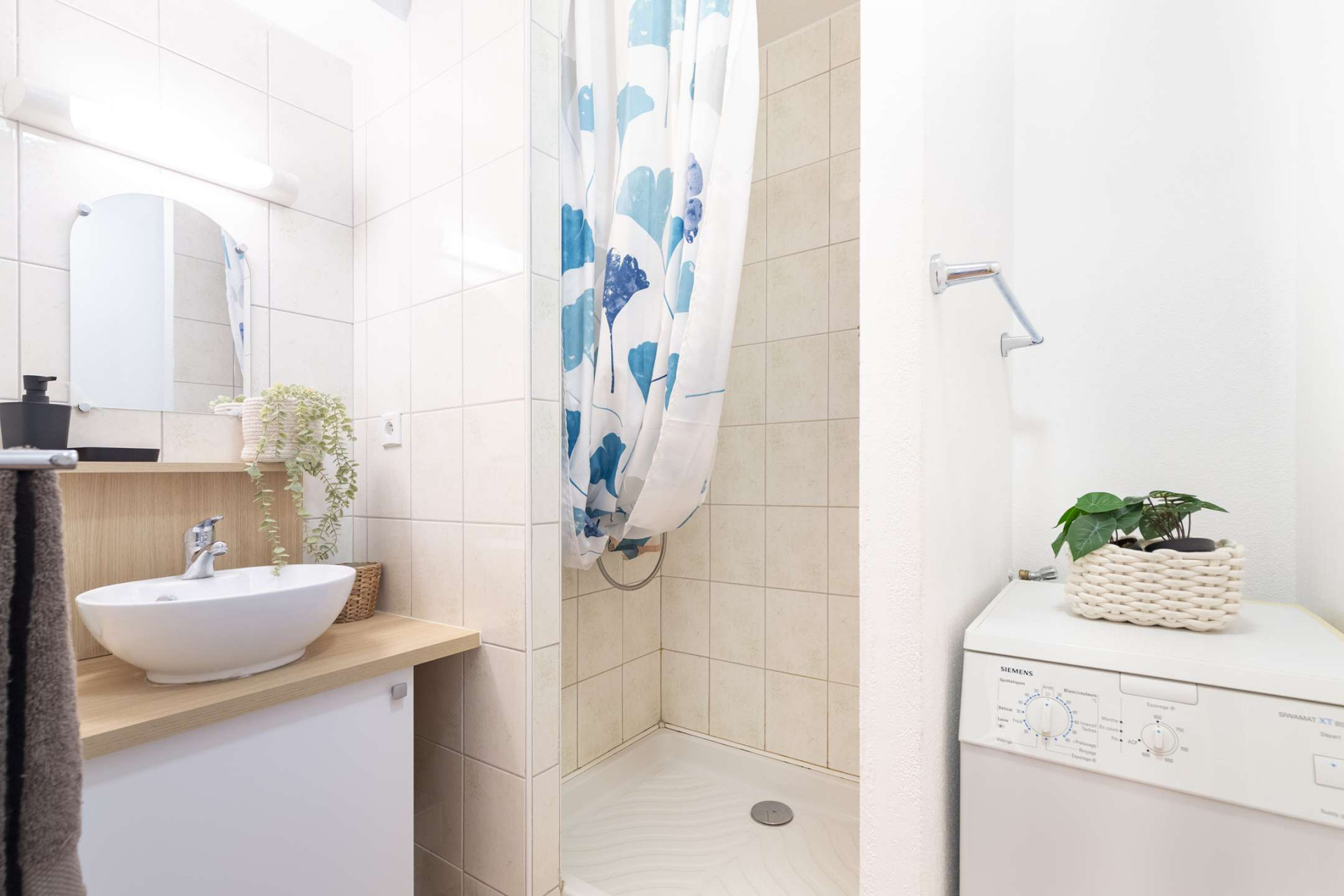 _clients_106517002_photos_624j_8004131