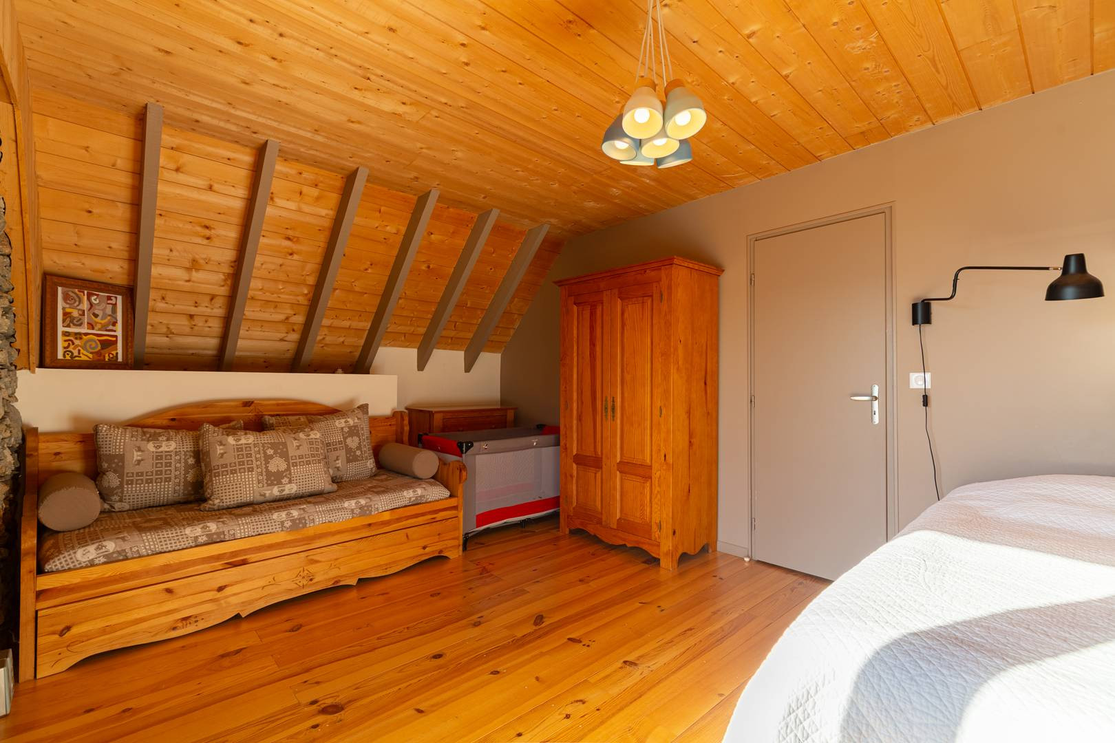 _clients_106517002_photos_639v_7998219