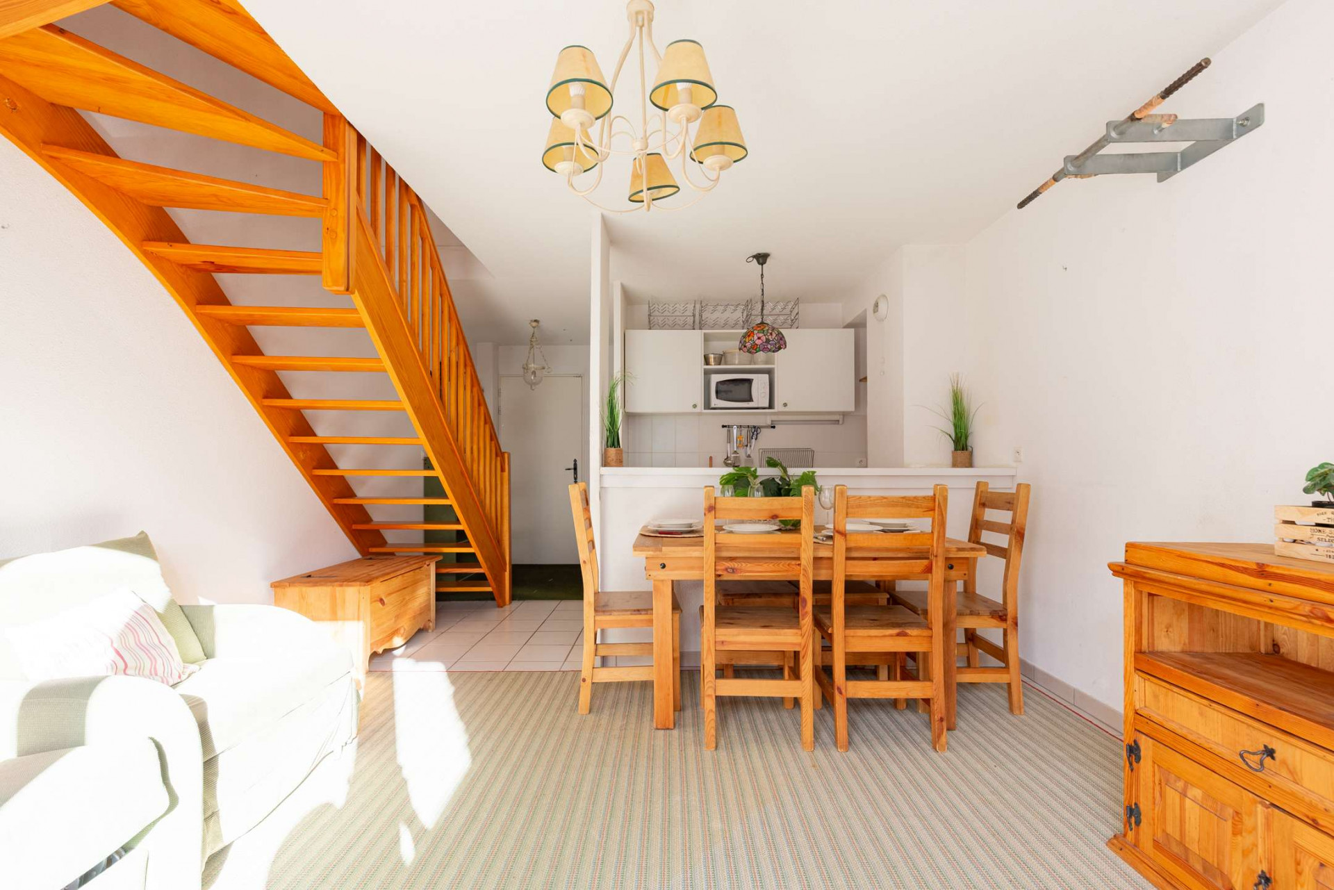 _clients_106517002_photos_648a_8524801