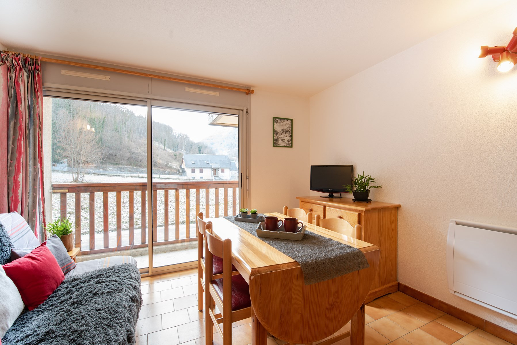 _clients_106517002_photos_68b_7737140 _clients_106517002_photos_68b_7737140