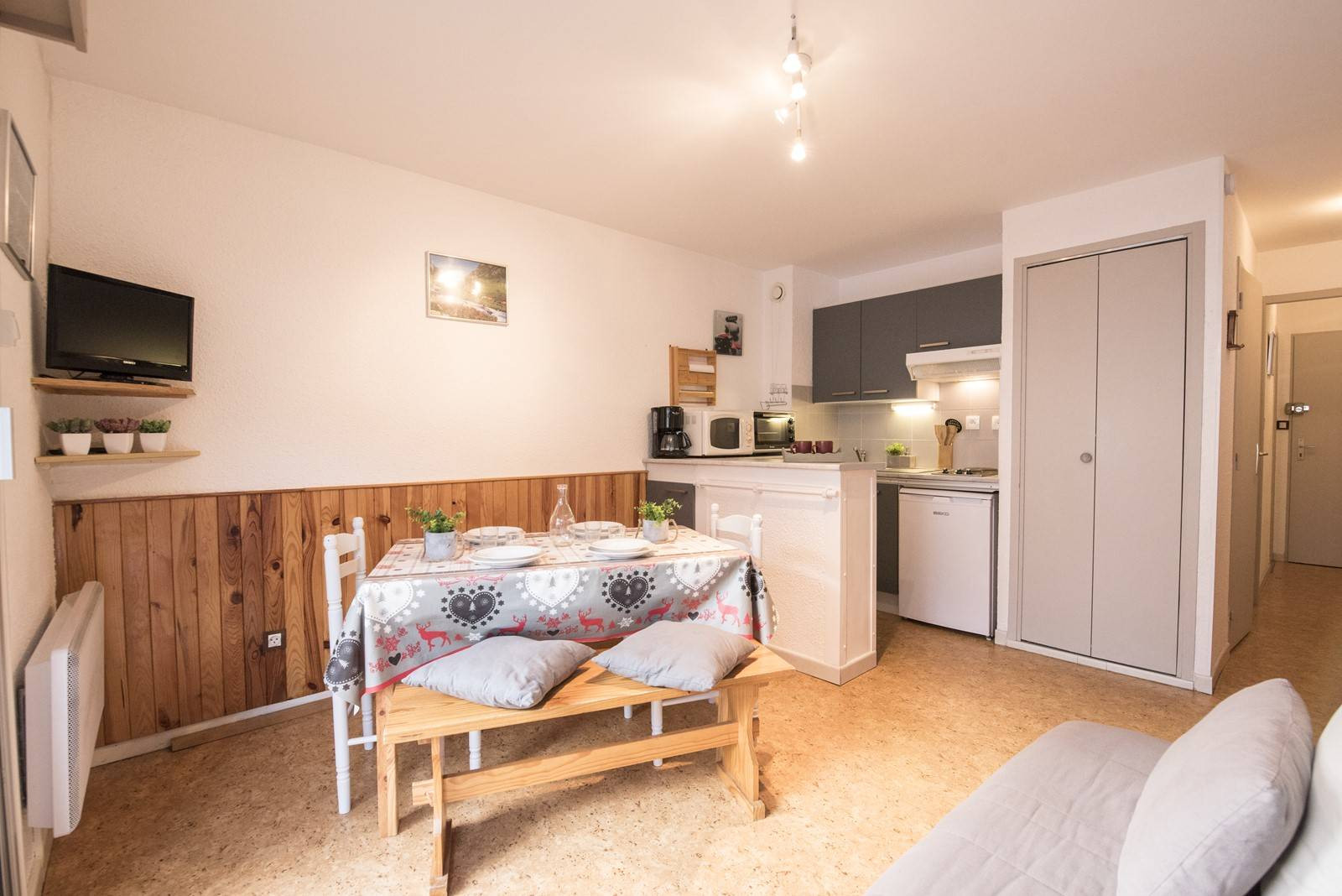 _clients_106517002_photos_9a_8483051