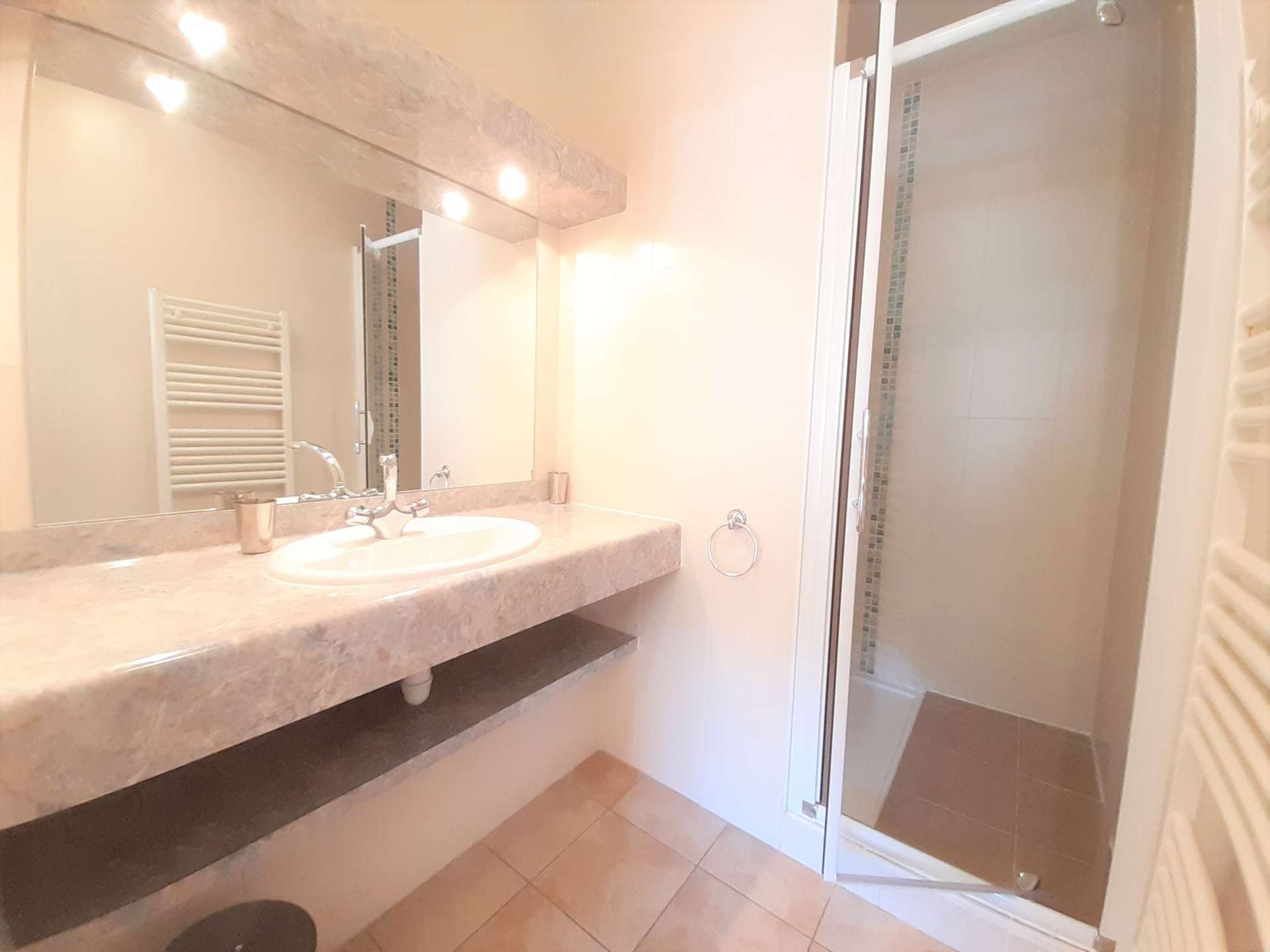 _clients_106517003_photos_381q_7914418 _clients_106517003_photos_381q_7914418