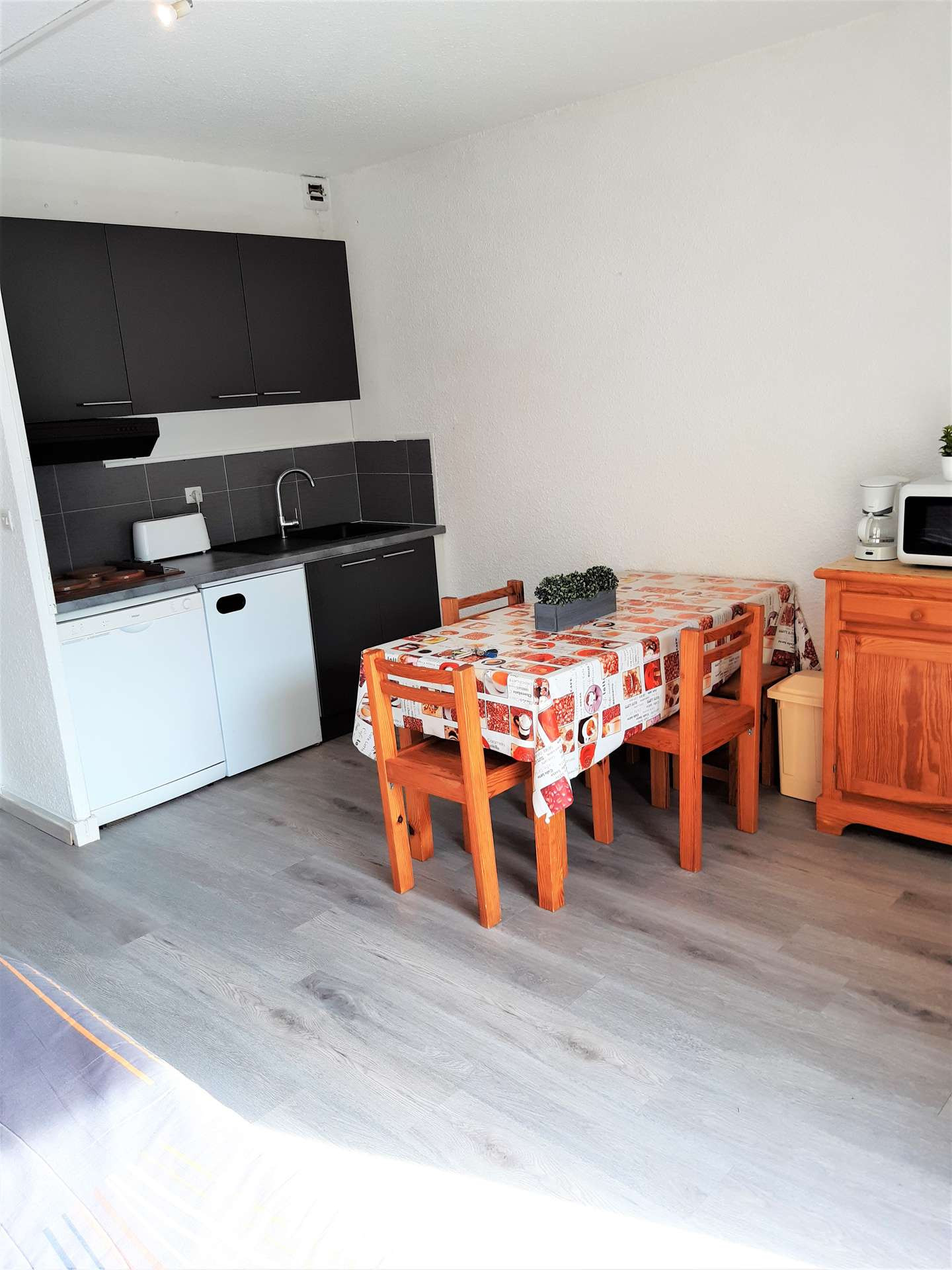 _clients_106517003_photos_733d_8104016