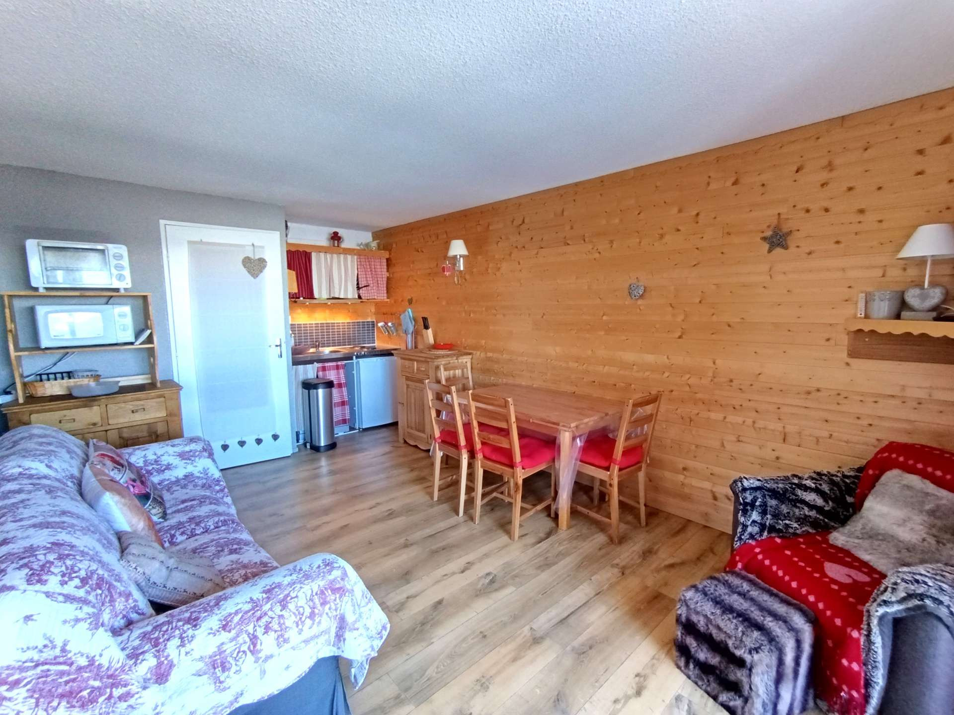 _clients_106517003_photos_806c_7667609 _clients_106517003_photos_806c_7667609