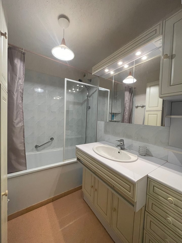 _clients_106517101_photos_179j_8447575