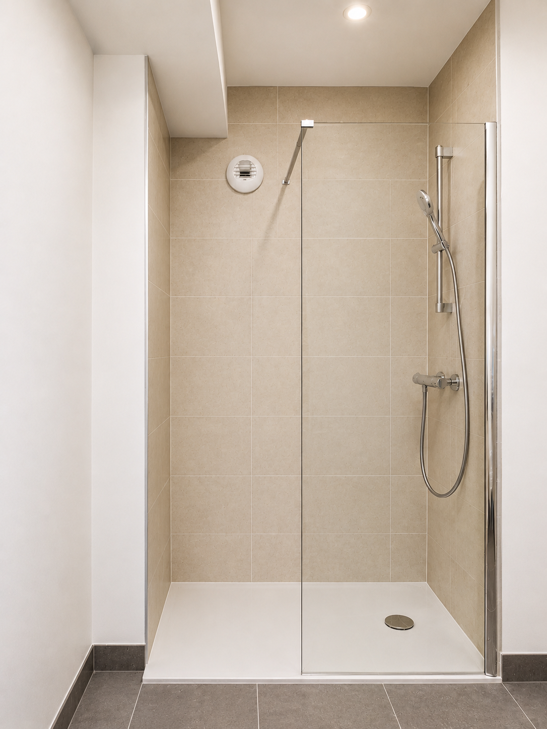 douche-sdb-9098464 douche-sdb-9098464