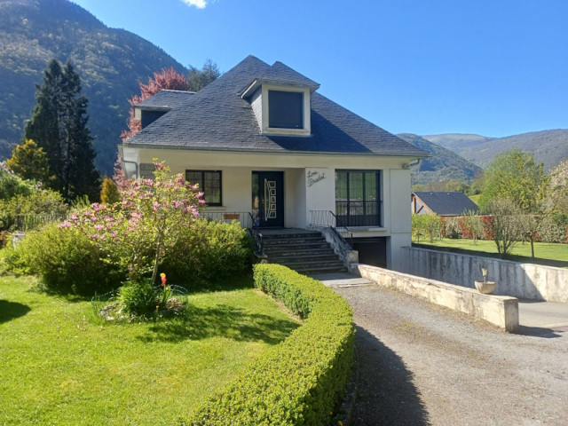 0 - Maison extérieure web