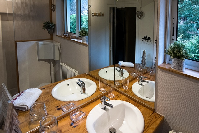 ANDRIEUX-CHALET GENTIANE-SDB WEB ANDRIEUX-CHALET GENTIANE-SDB WEB