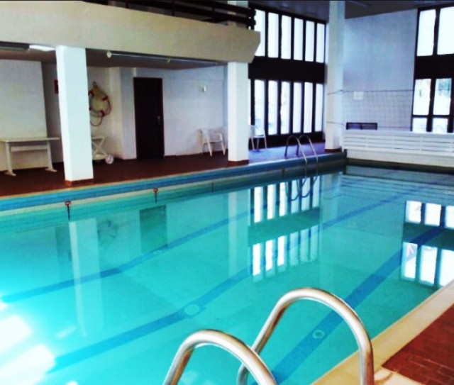 Beck Lionel Aragon B24 piscine