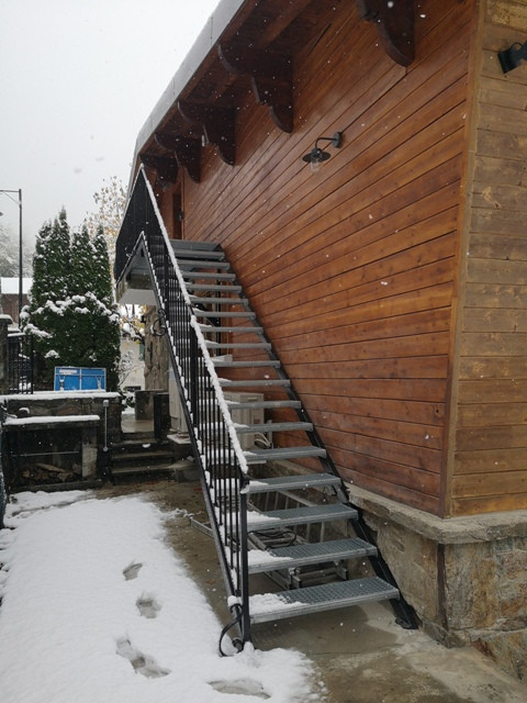 Cocoon escalier entrée web Cocoon escalier entrée web