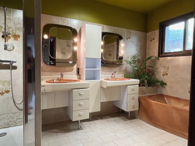 Indivision Prat sdb chambre 4 Indivision Prat sdb chambre 4