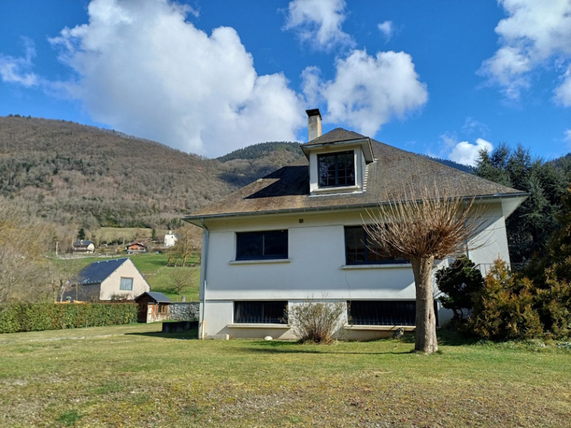 14 Extérieur _ arrière de la maison web