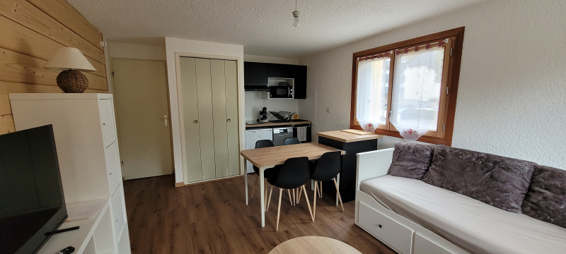 20260208-144504-8453060