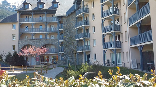 HUTTENSCHMITT-PV309 EXT - © OT ST LARY HUTTENSCHMITT-PV309 EXT