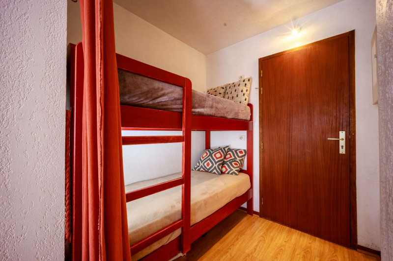 _clients_106517002_photos_104e_8000798