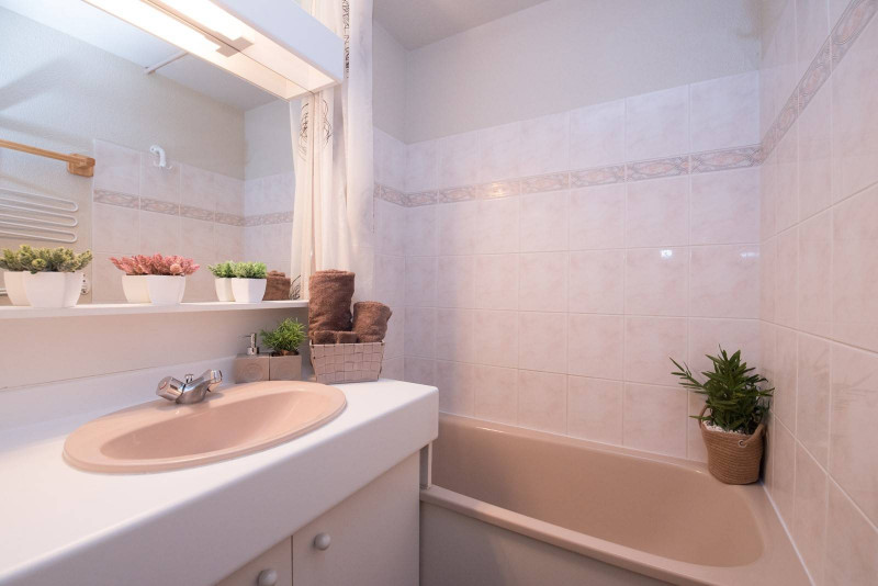 _clients_106517002_photos_122j_7775659