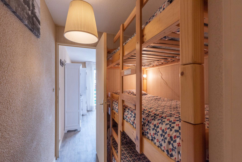 _clients_106517002_photos_143h_7757784