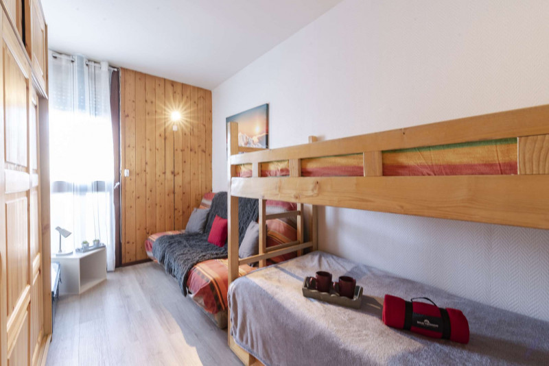 _clients_106517002_photos_144g_8098792